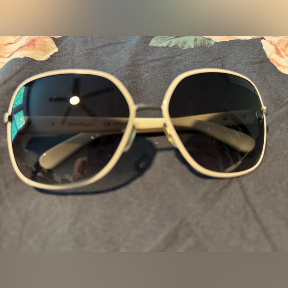 Salvatore Ferragamo women’s sunglasses white